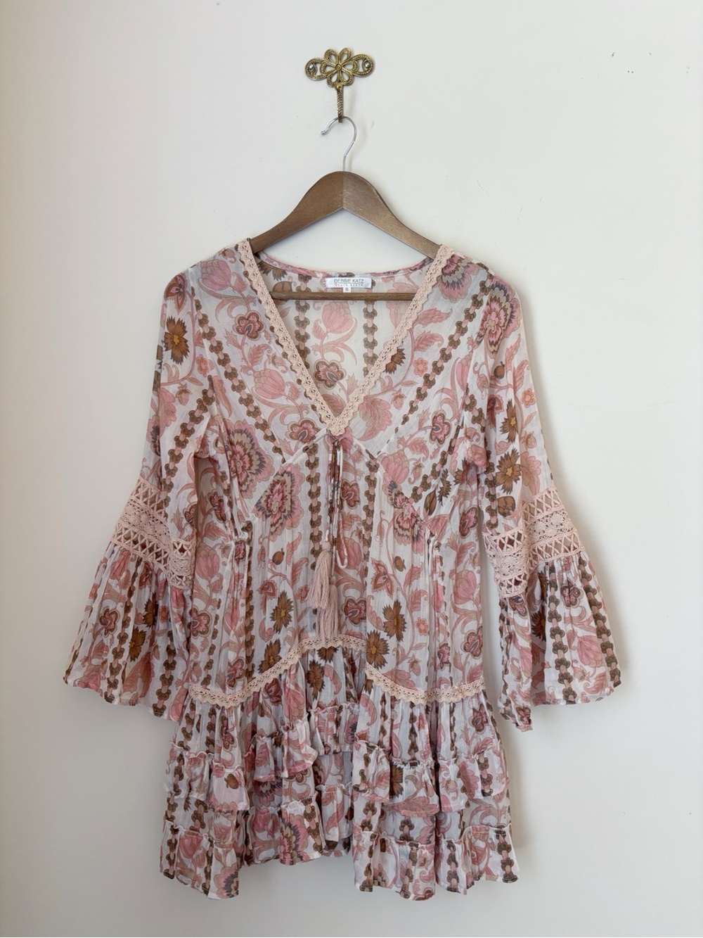 Debbie Katz Peach Floral Hand Block Print V Neck Dress Small Summer Resortwear